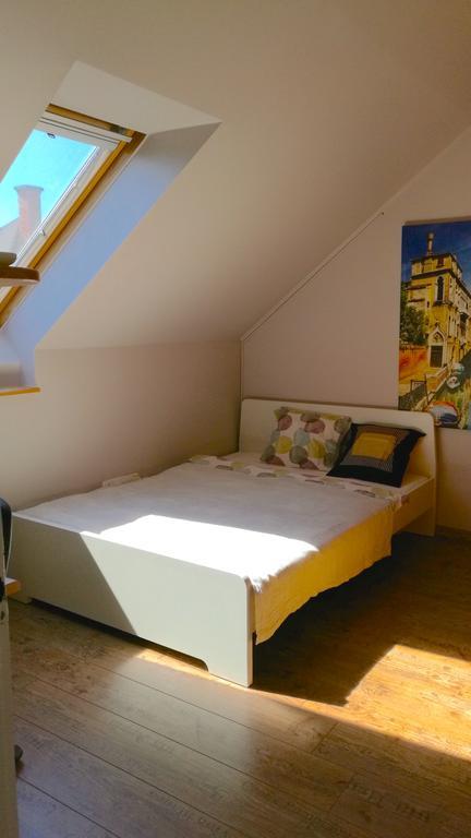 Aurora Premium Home Győr Exteriör bild