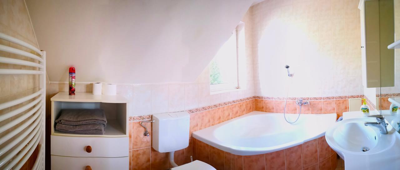 Aurora Premium Home Győr Exteriör bild