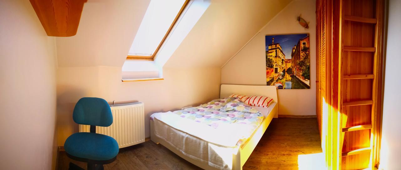 Aurora Premium Home Győr Exteriör bild